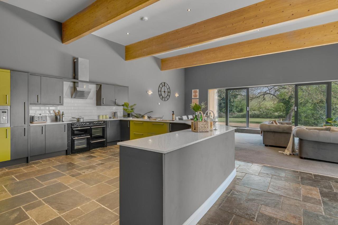4-Bed Countryside Retreat Near Thetford Forest Snetterton Exterior photo